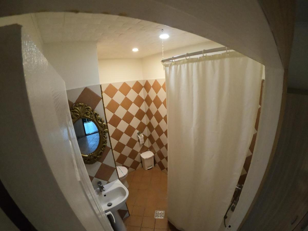 Hotel Mon Caprice Bukarest Eksteriør billede